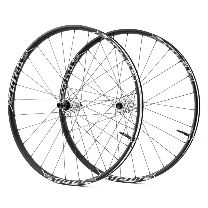 RS PRO Ingranaggio conico in Acciaio, modulo 1.5, 30 denti, foro int. 8 mm, angolo di 20 ° | RS RS PRO Ingranaggio conico in Acciaio, modulo 1.5, 30 denti, foro int. 8 mm, angolo di 20 ° | RS